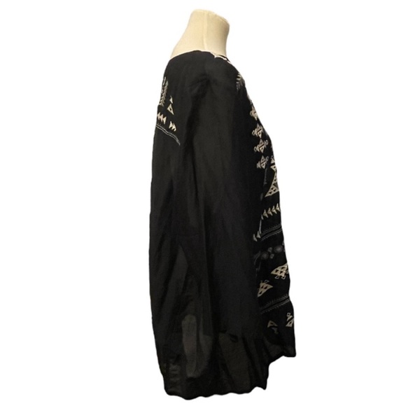 2X Johnny Was 3JW Flowers & Geometric Embroidered Black 3/4 Sleeve Top Tunic NWT - Picture 8 of 16